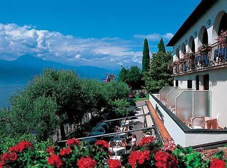 Hotel Fraderiana Torri Del Benaco Oda fotoğraf